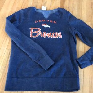 Denver Broncos v neck sweat shirt